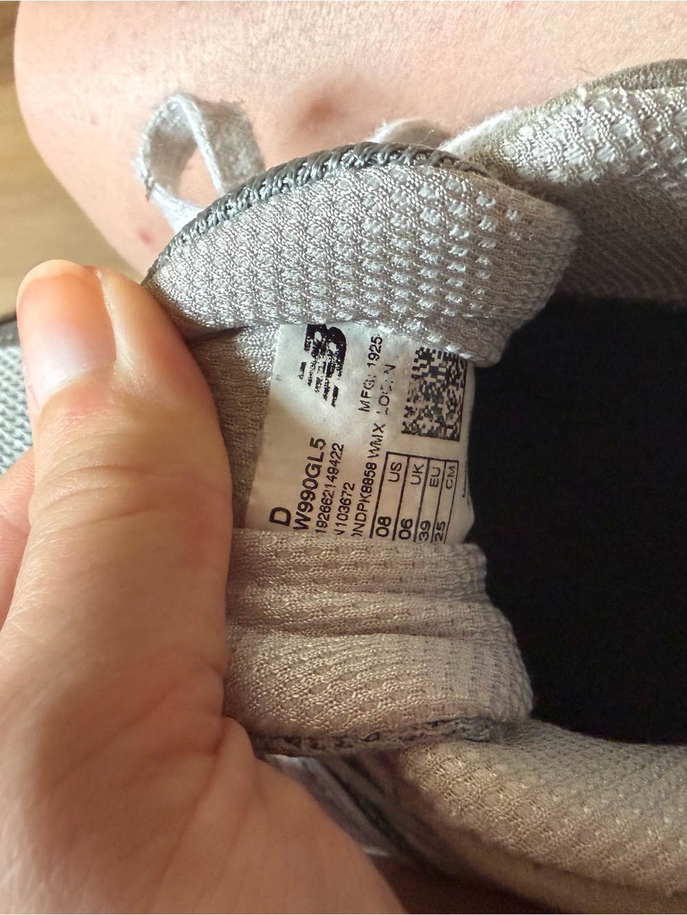 New Balance Women's 990v5 Sneakers in Gray and White - Picture 9 of 9